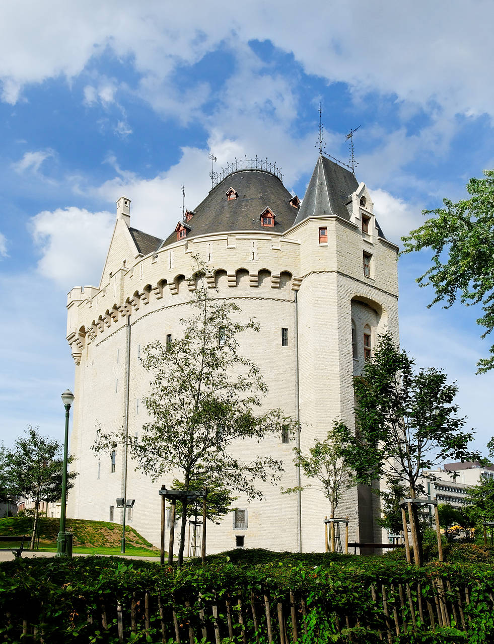 Porte de Hal Bild Attraktion  Das Porte de Hal ist das einzige Stadttor Brüssels